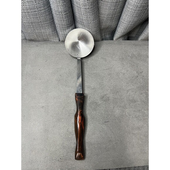 Vintage CUTCO Kitchen Tool Utensil Composite Brown Swirl Handle Ladle - Picture 1 of 8